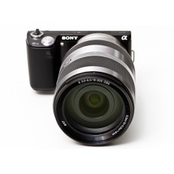 Sony NEX-5NH Kit 18-200mm Black Digital Camera