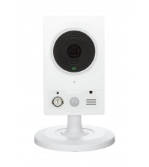 D-Link DCS-2132L Wireless HD Day or Night Network Camera White